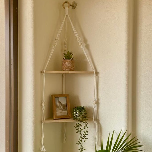 Repisa Colgante de Macramé y Madera Natural