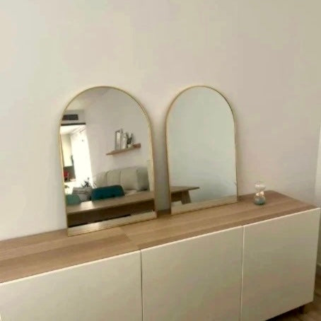 Espejo Arqueado de Pared con Marco Metálico