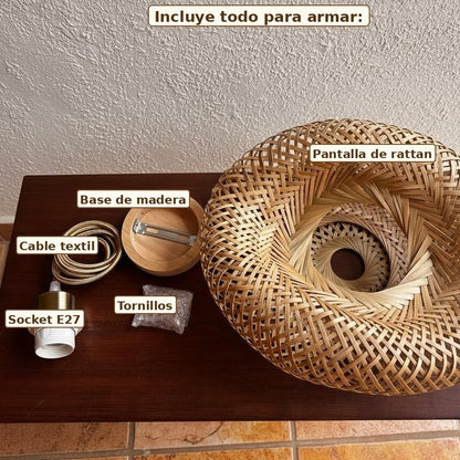 Lámpara Colgante Tejida a Mano de Fibra Natural – Estilo Boho